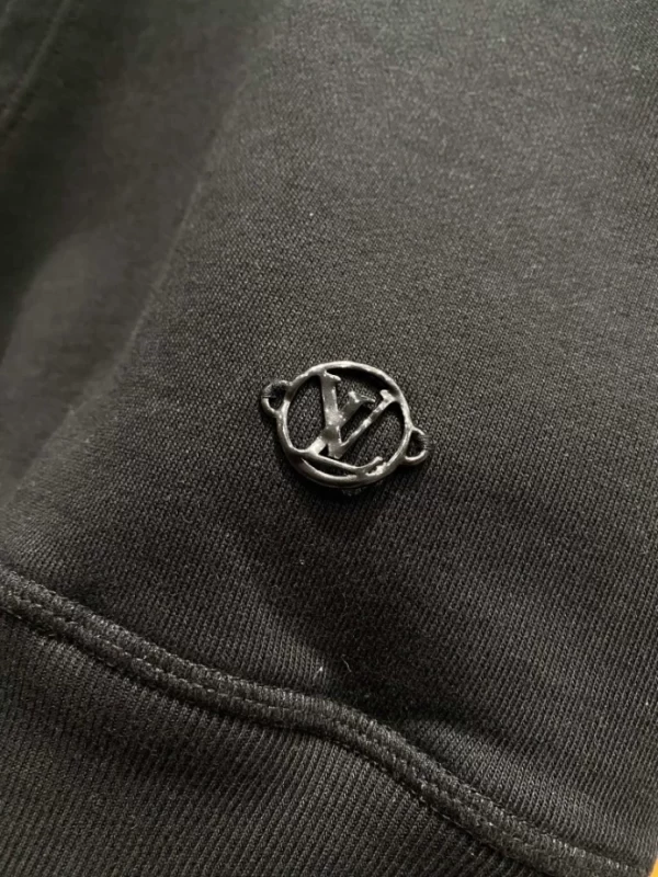 Louis Vuitton Hoodie - SLV019