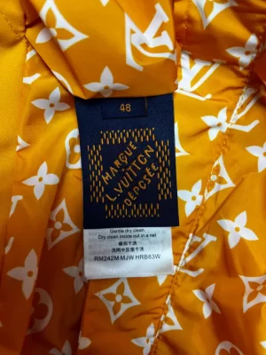 Louis Vuitton Jacket - LC028