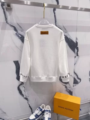 Louis Vuitton Sweatshirts - SLV010