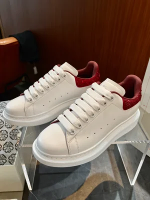 ALEXANDER MCQUEEN OVERSIZED SNEAKER - AM66