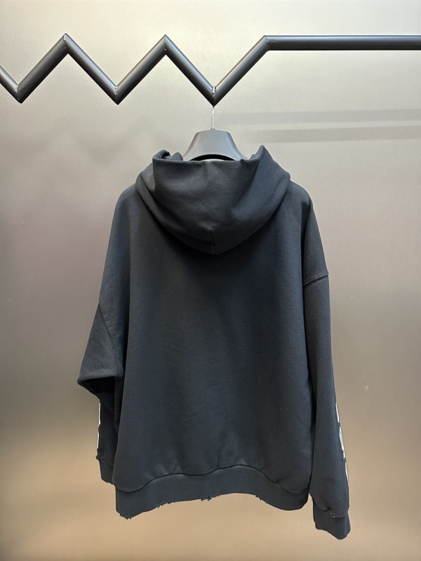 Balenciaga Nlogo Hoodie Medium Fut In Black - SBH027