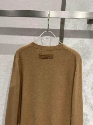 Embossed LV Cashmere Crewneck - SLV034