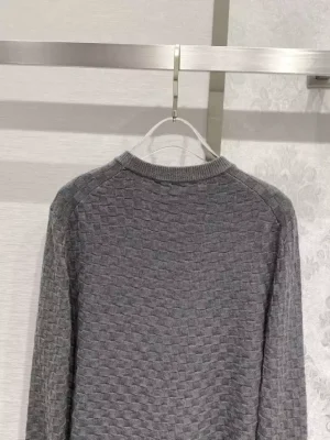 Louis Vuitton Damier Signature Crewneck - SLV029