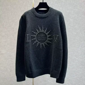 Louis Vuitton Embellished Long-Sleeved Merino Wool Crewneck - SLV031