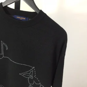 Louis Vuitton Music Line Embroidered Crewneck - SLV051