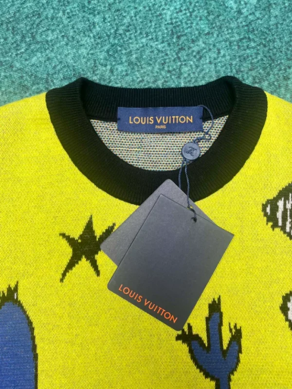 Louis Vuitton Sweater - SLV061