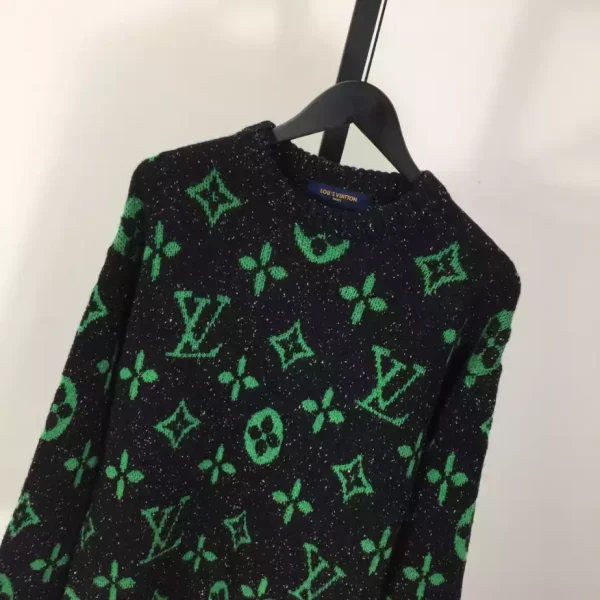 Louis Vuitton Sweater - SLV069