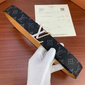 LOUIS VUITTON BELT - B0192