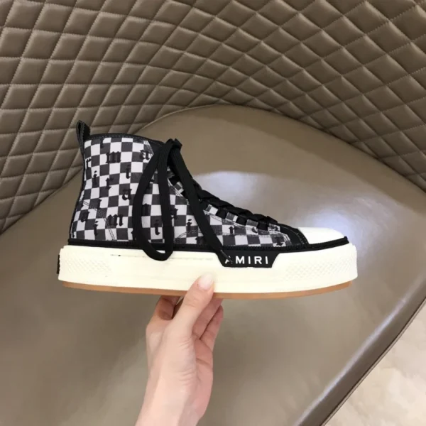 AMIRI HIGH-TOP SNEAKERS - AM079