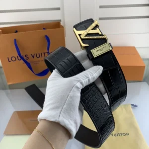 LOUIS VUITTON BELT - B0193