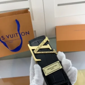 LOUIS VUITTON BELT - B0193