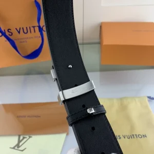 LOUIS VUITTON BELT - B0194