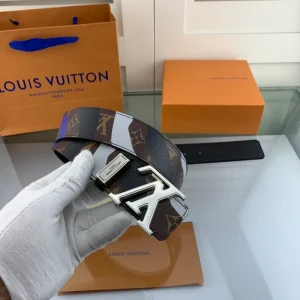 LOUIS VUITTON BELT - B0197