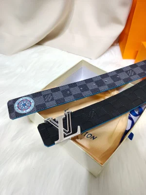 LOUIS VUITTON BELT - B0200