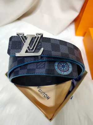 LOUIS VUITTON BELT - B0200