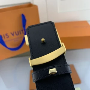 LOUIS VUITTON BELT - B0204