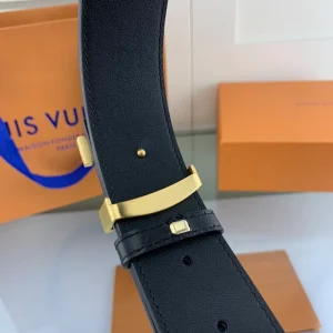 LOUIS VUITTON BELT - B0204