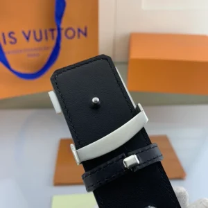 LOUIS VUITTON BELT - B0205