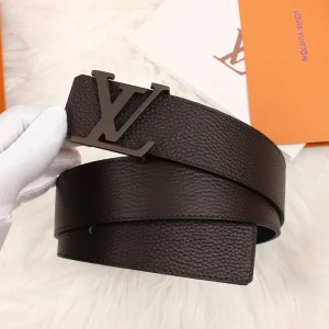 LOUIS VUITTON BELT - B0216