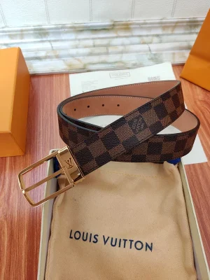 LOUIS VUITTON BELT - B0247