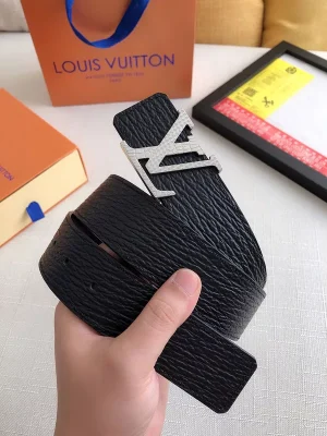 LOUIS VUITTON BELT - B0258