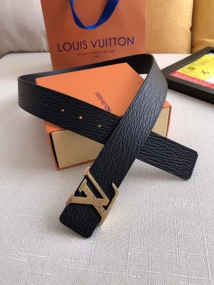 LOUIS VUITTON BELT - B0259