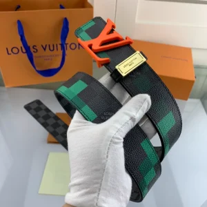 LOUIS VUITTON BELT - B0293