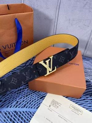 LOUIS VUITTON BELT - B0300