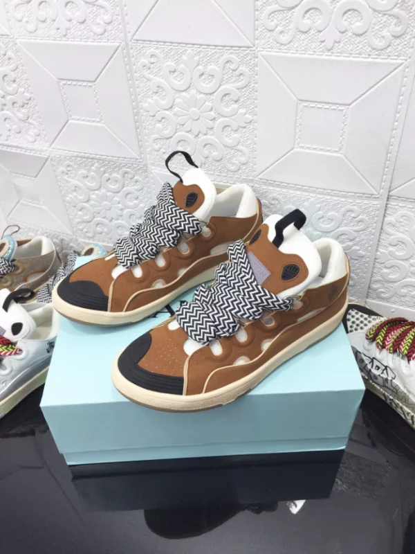 Lanvin Leather Curb Sneakers – LV050