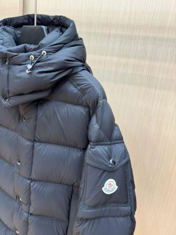 Moncler Vezere Short Down Jacket - MC138