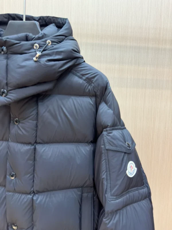 Moncler Vezere Short Down Jacket - MC138